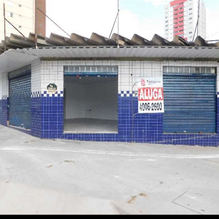 Sala Comercial na Av. Feira de Santana no Parque Amazônia