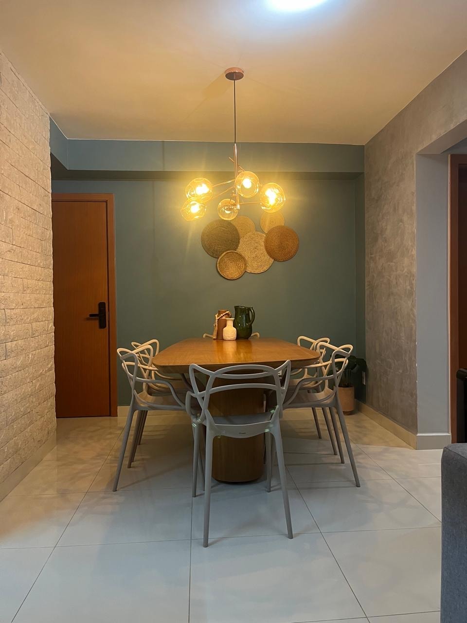 Uptown Home/ Apartamento 2702/ Nascente/ 65 m/ 2 quartos/ Automatizado / Decorado / Porteira Fechada / Completo
