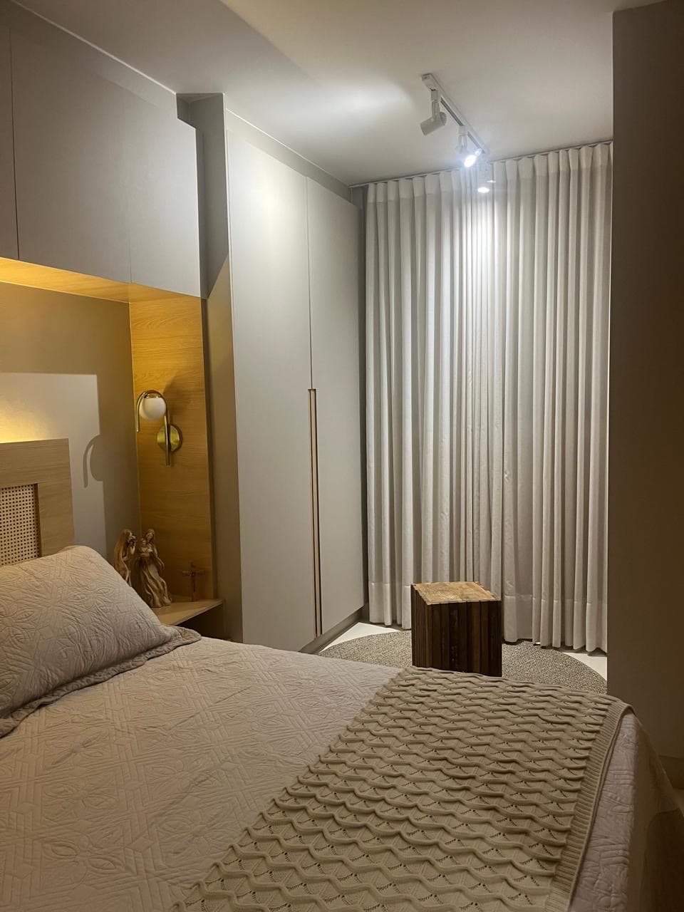Uptown Home/ Apartamento 2702/ Nascente/ 65 m/ 2 quartos/ Automatizado / Decorado / Porteira Fechada / Completo