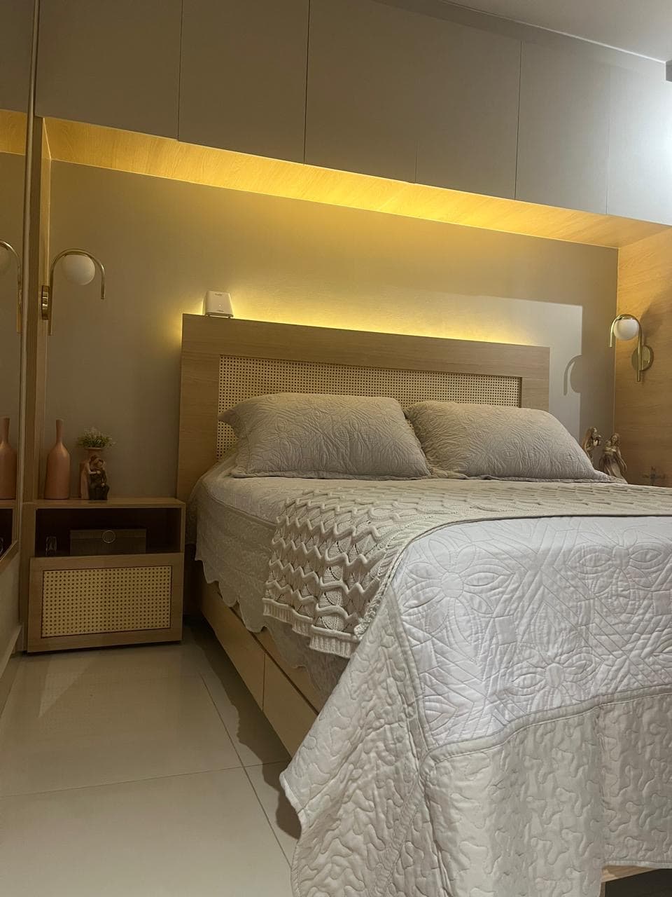 Uptown Home/ Apartamento 2702/ Nascente/ 65 m/ 2 quartos/ Automatizado / Decorado / Porteira Fechada / Completo